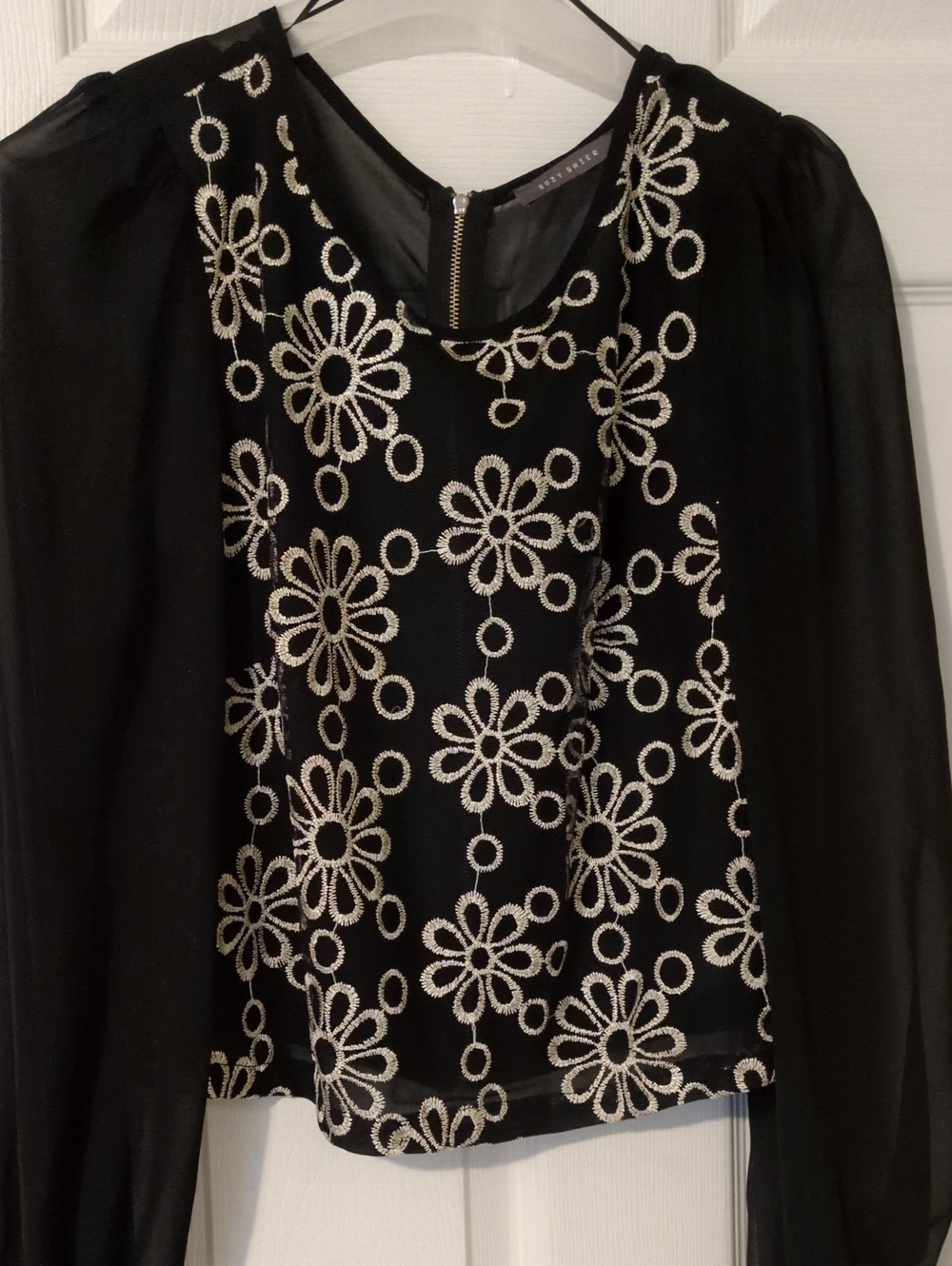 Suzy Shier Black Blouse with Ivory Floral Embroidery - Picture 1 of 7